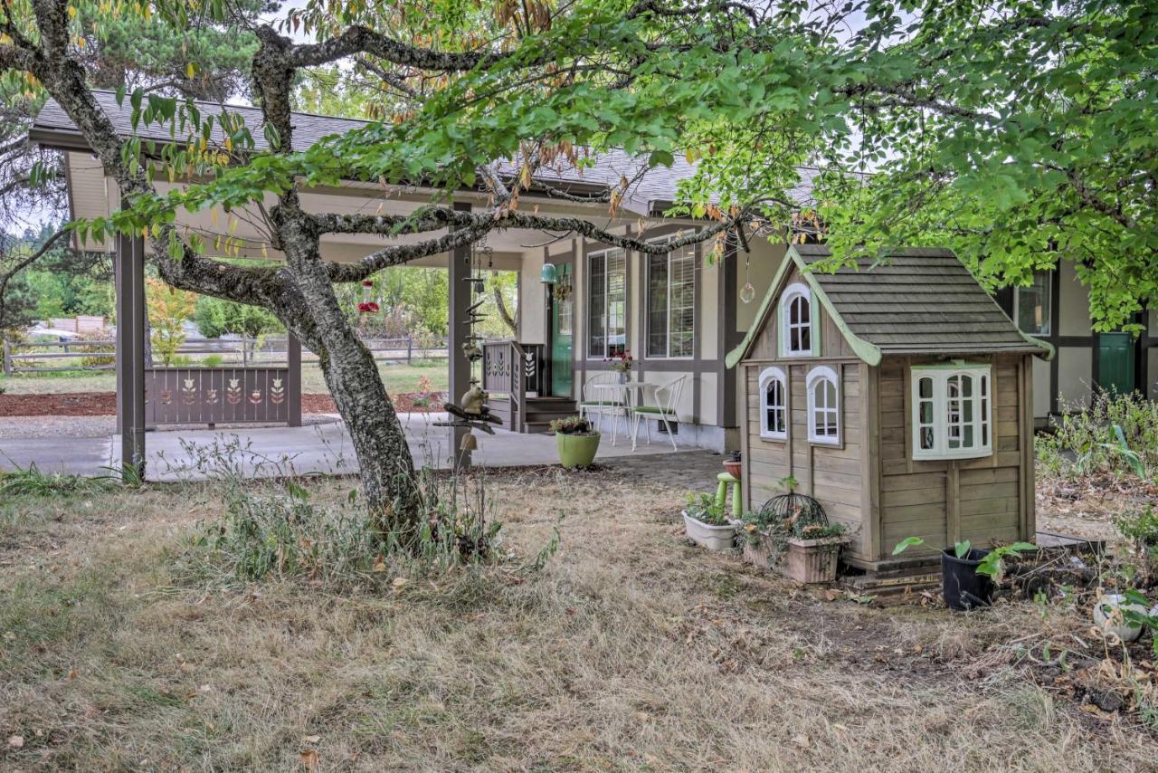 Cozy Cottage On Flower Farm With Baker Creek Views! McMinnville Exterior foto
